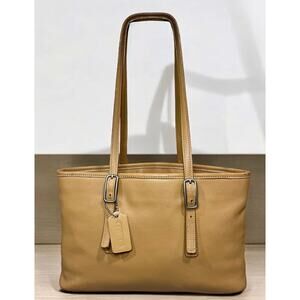 Vintage Coach 9813 Classic Shopper Leather Bag